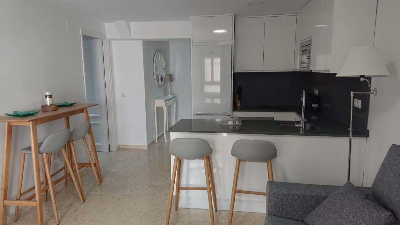 Guesting Comodoro Daire Cádiz Dış mekan fotoğraf